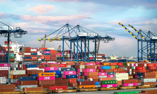 Exploring the New Preview Features in Azure Container Registry